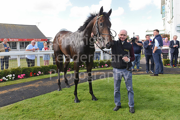 Gt_Yarm_25_Aug_Family_Raceday_2024_Groom-2