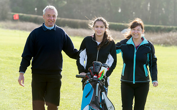 LB_Girls_Golf_Rocks_Dorset_1056