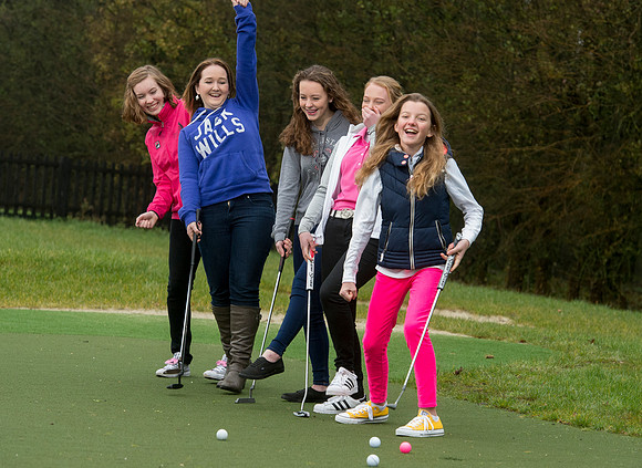 LB_Girls_Golf_Rocks_Hampshire_045