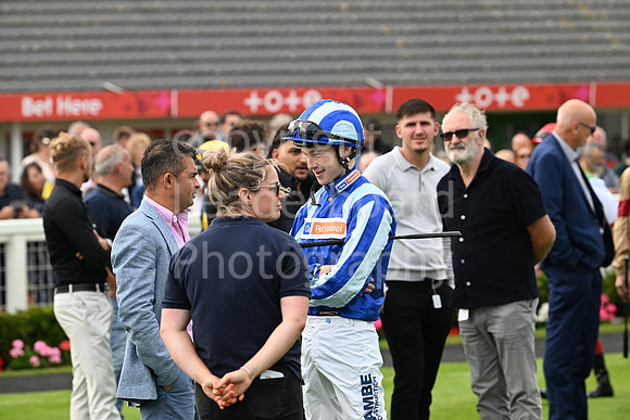 Gt_Yarm_25_Aug_Family_Raceday_2024-177