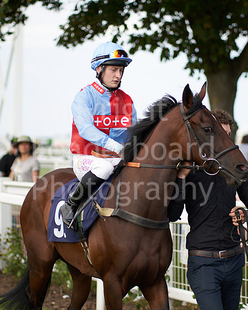 Great Yarmouth  Race Six 11th Aug 2021 0466