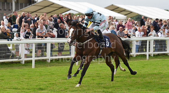 Gt_Yarm_Races_14_July2021-56