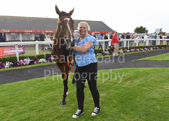 Gt_Yarm_6_Aug_2025_Groom-3