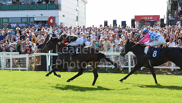 Gt_Yarm_Races_28_Aug_2022-98