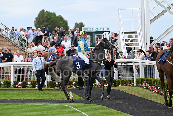 Gt_Yarm_25_Aug_Family_Raceday_2024-228