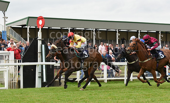 Gt_Yarm_Races_7th_July2021-31
