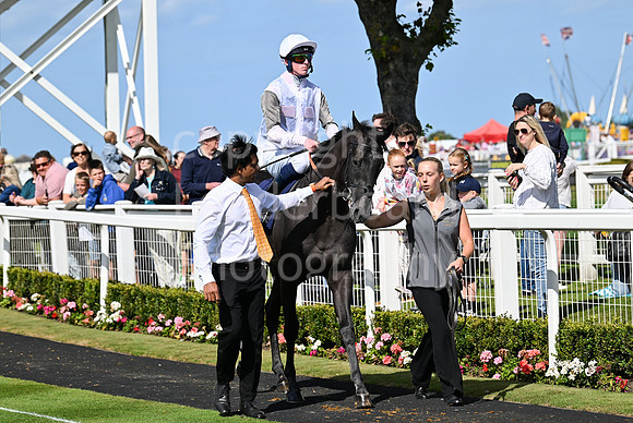 Gt_Yarm_25_Aug_Family_Raceday_2024-57