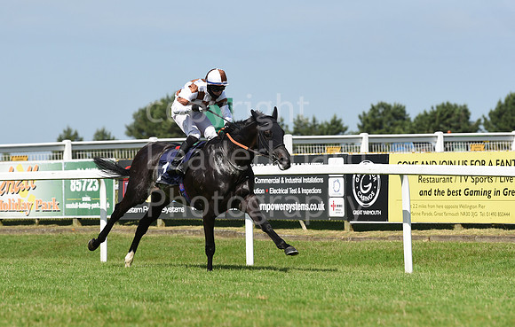 Gt_Yarm_Races_7th_July2021-172