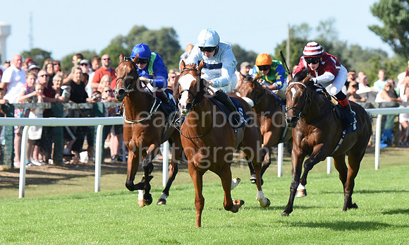 Gt_Yarm_Races_28_Aug_2022-114