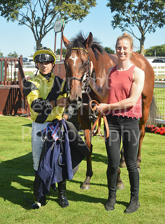 Gt_Yarm_Races_10_Aug_2022-105