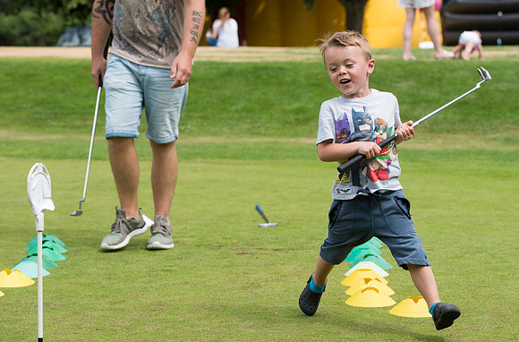 LB_060_Hatchford_Brook_Open_Day