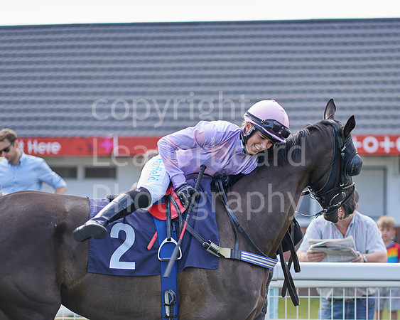 Great Yarmouth  Race Six 11th Aug 2021 0463