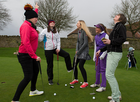LB_Girls_Golf_Rocks_Gloucs_1518