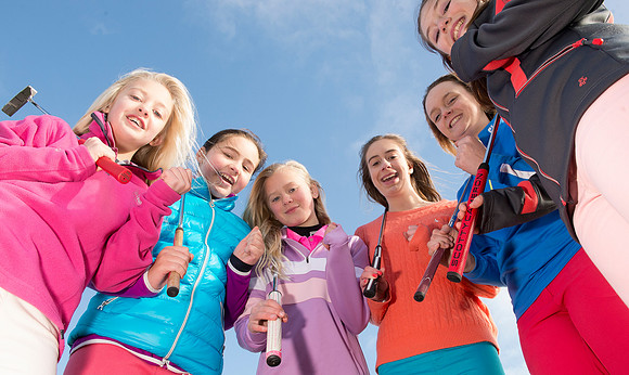 LB_Girls_Golf_Rocks_Dorset_195