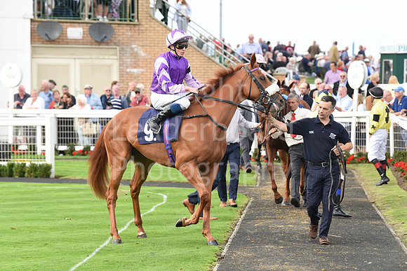 Gt_Yarm_Races_13_Sept8-153