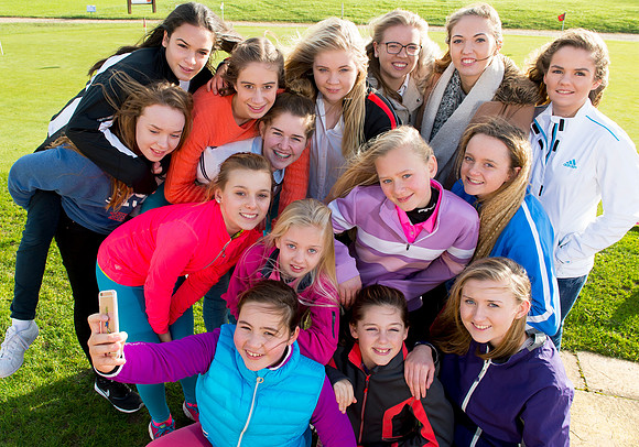 LB_Girls_Golf_Rocks_Dorset_339