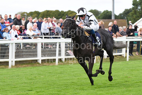 Gt_Yarm_Races_13_Sept8-107