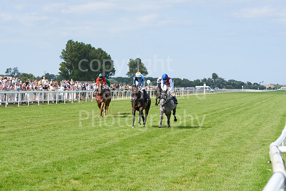Great Yarmouth  Race Five 11th Aug 2021 0410