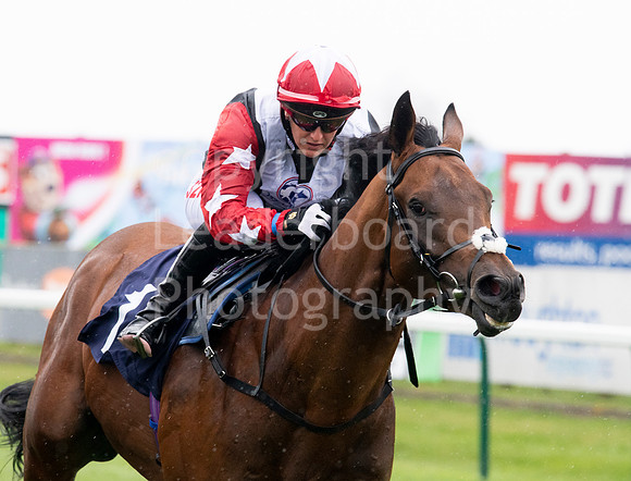 LB_Yarmouth_240418_0429