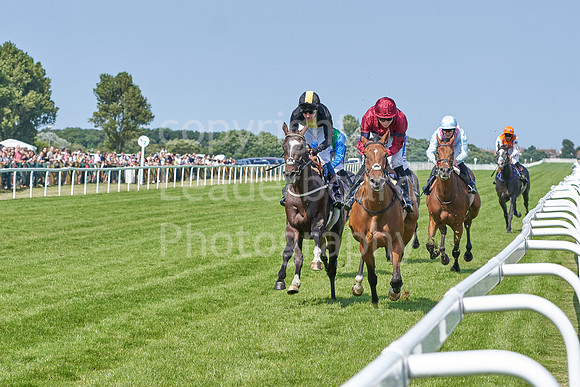 Great Yarmouth  Race Four 11th Aug 2021 0277