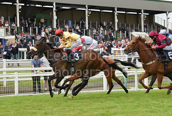 Gt_Yarm_Races_7th_July2021-33
