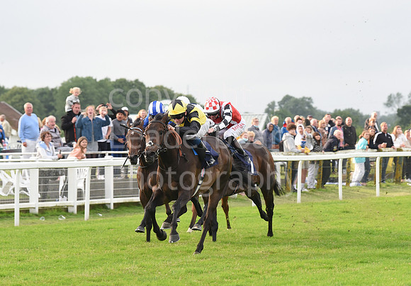 Gt_Yarm_Races_14_July2021-134