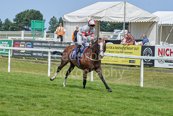Great Yarmouth  Race Four 11th Aug 2021 0329