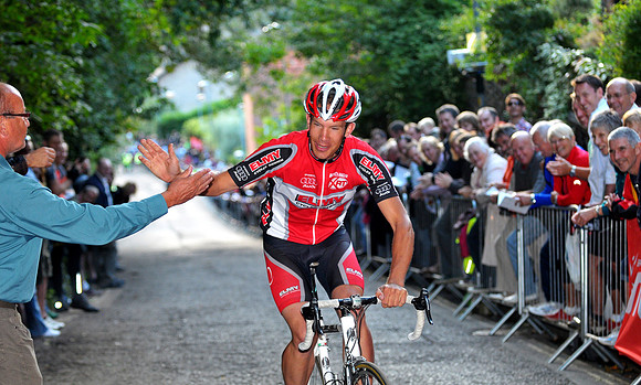 Gasp Up Gas Hill cycle race 2011
