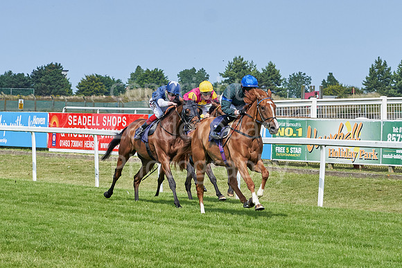 Great Yarmouth  Race Four 11th Aug 2021 0325