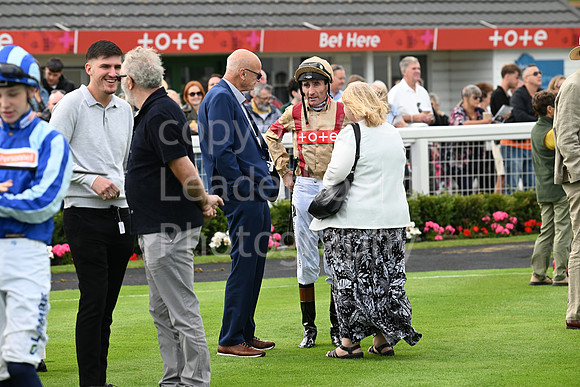 Gt_Yarm_25_Aug_Family_Raceday_2024-178