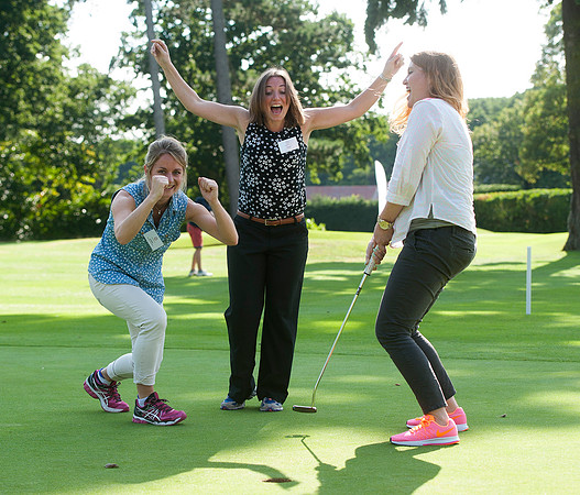 NB_005_Women_Girls_Golf