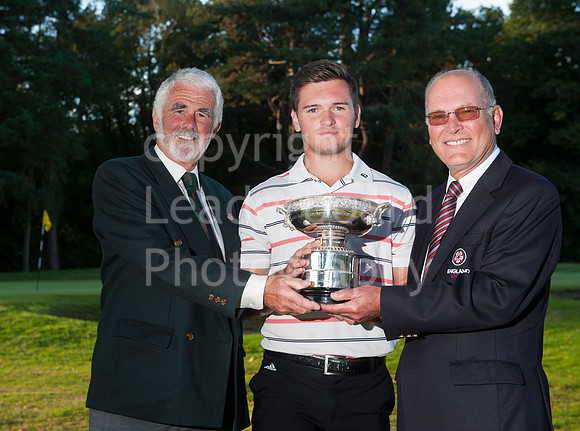 NB_303_2016_Champion_of_Champions