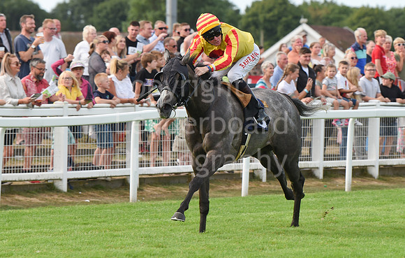 Gt_Yarm_21_Aug_2022-177