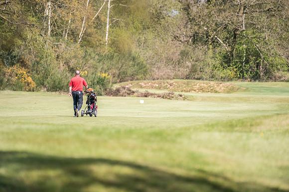 24_ENGLAND_GOLF_ACTION_2016
