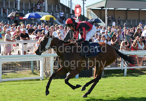 Gt_Yarm_Races_10_Aug_2022-159