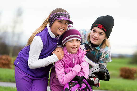 LB_Girls_Golf_Rocks_Gloucs_1470