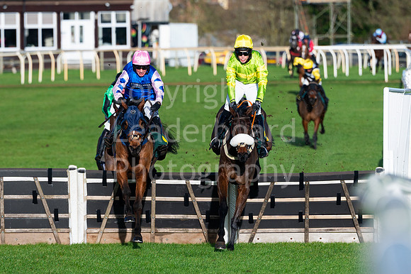24IB_Fakenham_Races_December_26
