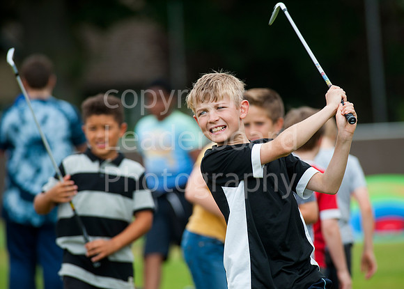 NB_048_HSBC_Golf_Foundation