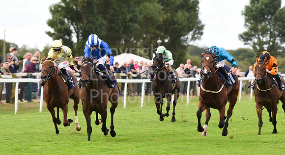 Gt_Yarm_Races_13_Sept8-189