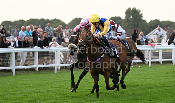 Gt_Yarm_19_Aug_Evening_Race-248