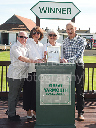 Gt_Yarm_Races_28th_Aug_2022_Presentation-3