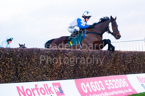 24IB_Fakenham_Races_December_178