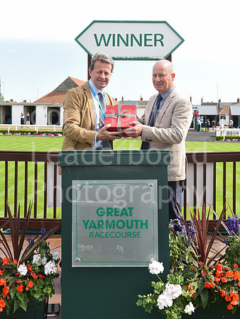 Gt_Yarm_Racing_3rd_July_Presentation-4