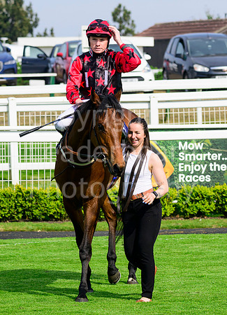 NZ9_5618