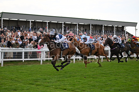 Gt_Yarm_24_Aug_2025-230