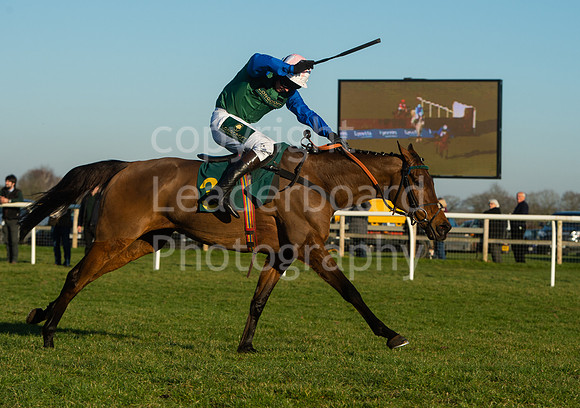 NB_052_Fakenham_Lycetts_Raceday