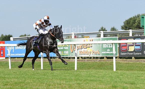 Gt_Yarm_Races_7th_July2021-171
