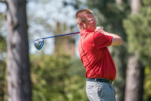 31_ENGLAND_GOLF_ACTION_2016