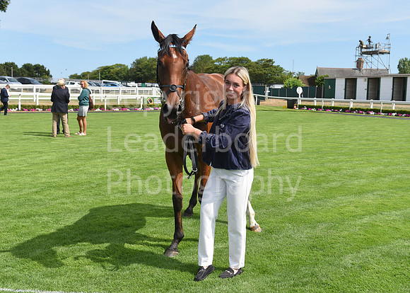 Gt_Yarm_Racing_3rd_July_Groom-2