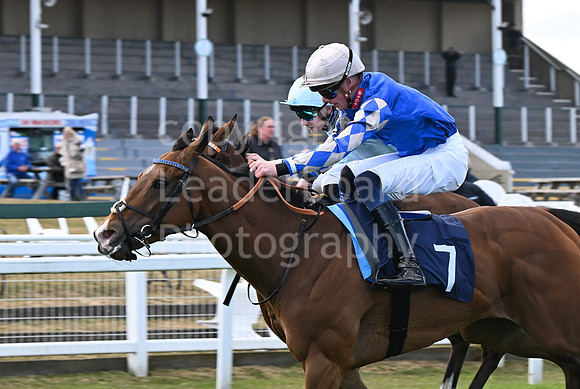 Gt_Yarm_22_May-200